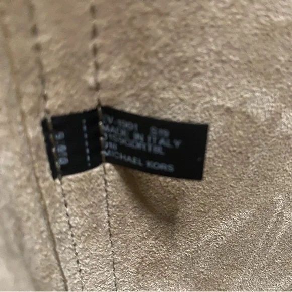 Michael Kors Collection Dandridge Christina Zimpel Seaside Tote - Picture 8 of 9